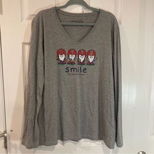 Life Is Good Crusher v-neck graphic tee made in Peru size XXL football gnome